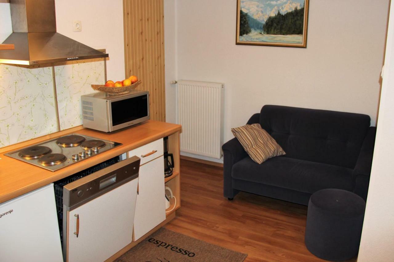 Apartments Koblar クランスカゴーラ エクステリア 写真